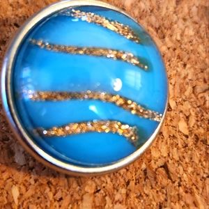 Nugz USA Snap bracelet accessories.